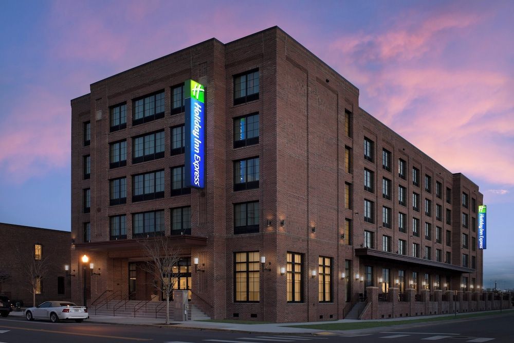 Holiday Inn Express PENSACOLA DOWNTOWN by IHG 1