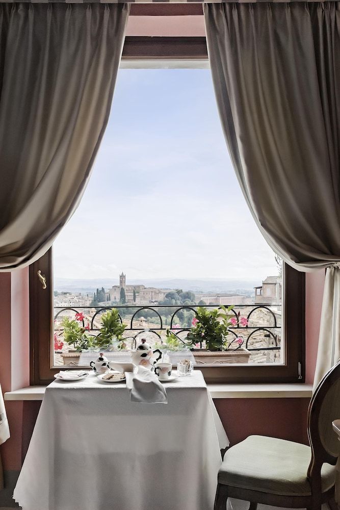 Residenza d'Epoca Palazzo Borghesi 1