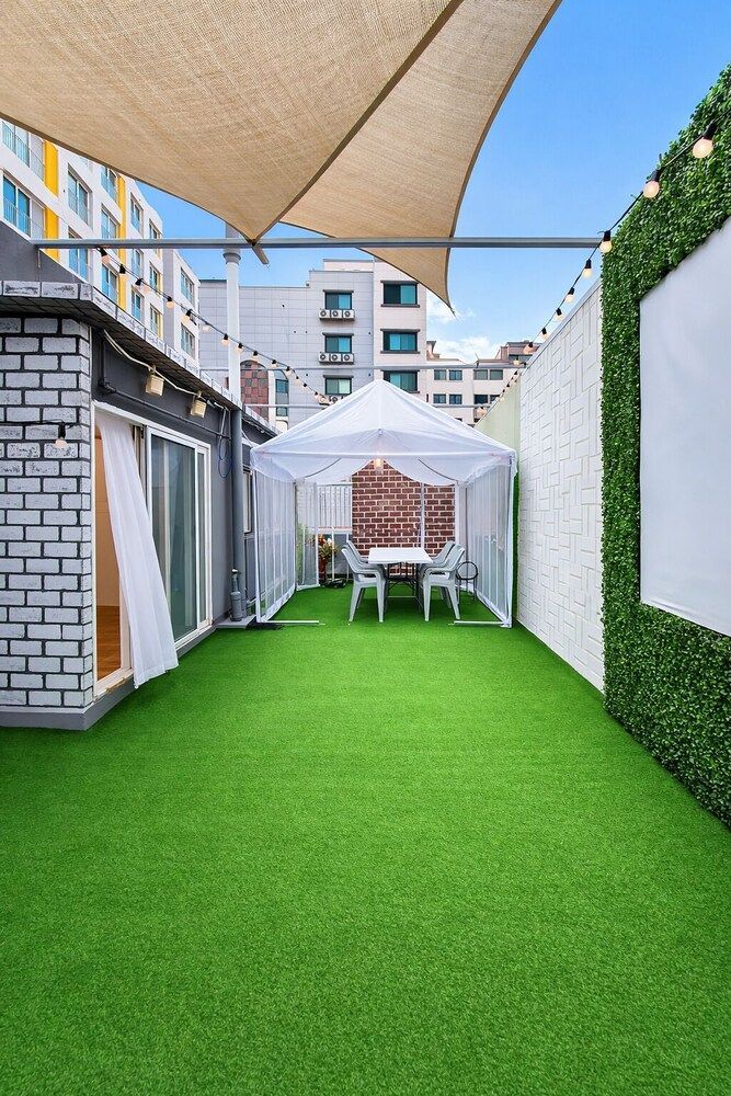 Aroma Hotel 1