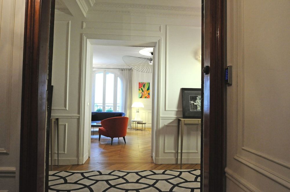 Relais12bis Bed & Breakfast By Eiffel Tower 2