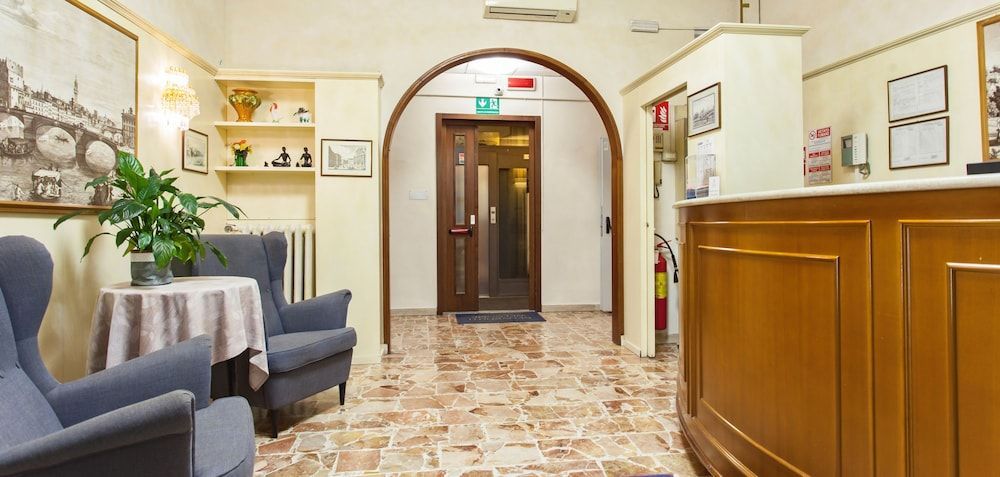 Hotel St. James 2