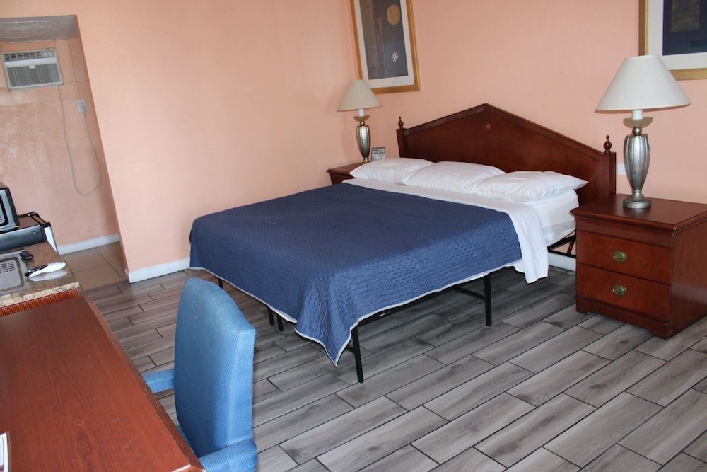 Executive Economy Lodge 2