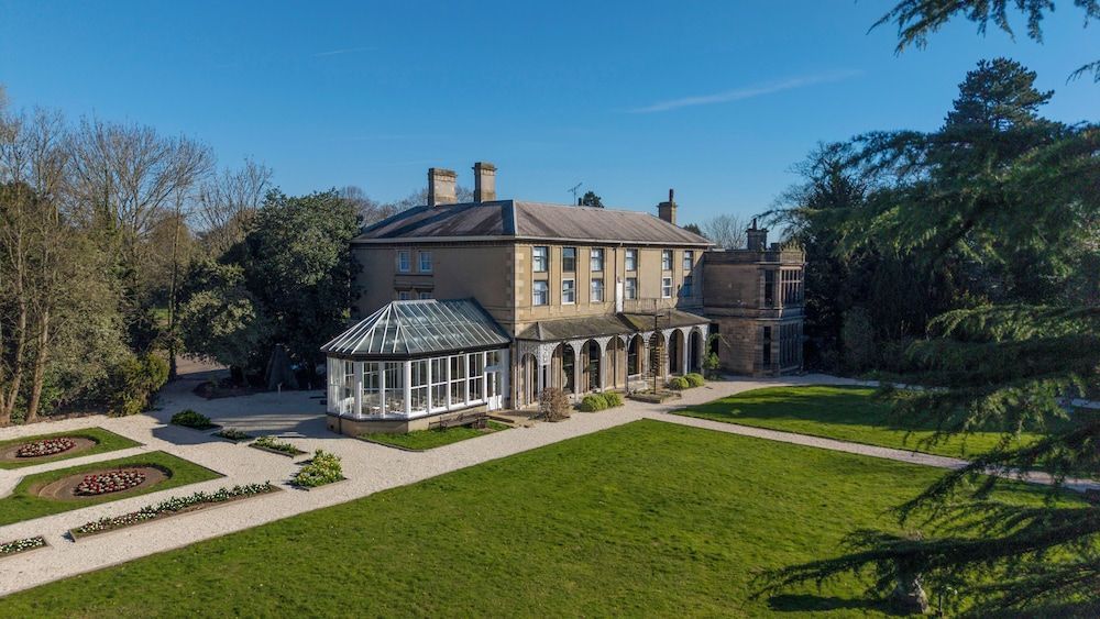 Newton Park Country House Hotel 1