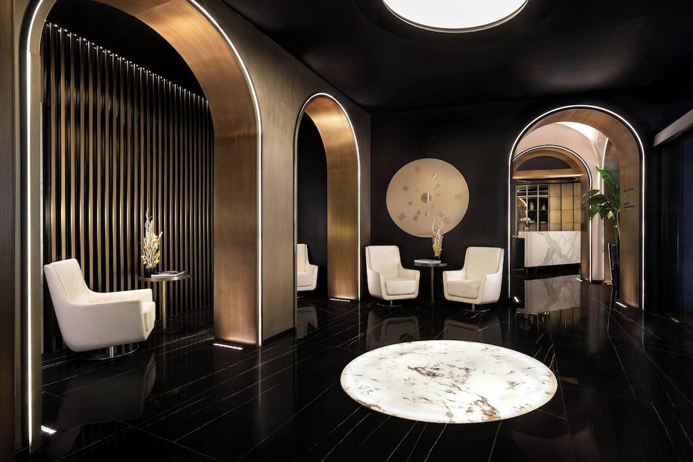 The Pantheon Iconic Rome Hotel, Autograph Collection 1