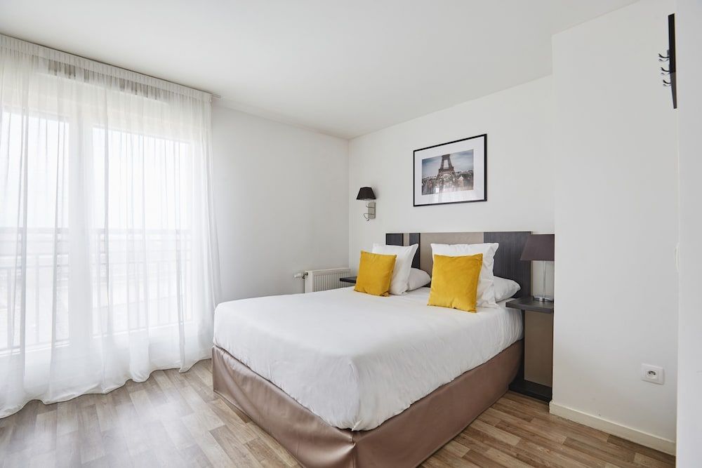Appart'hôtel Odalys City - Paris Levallois 1