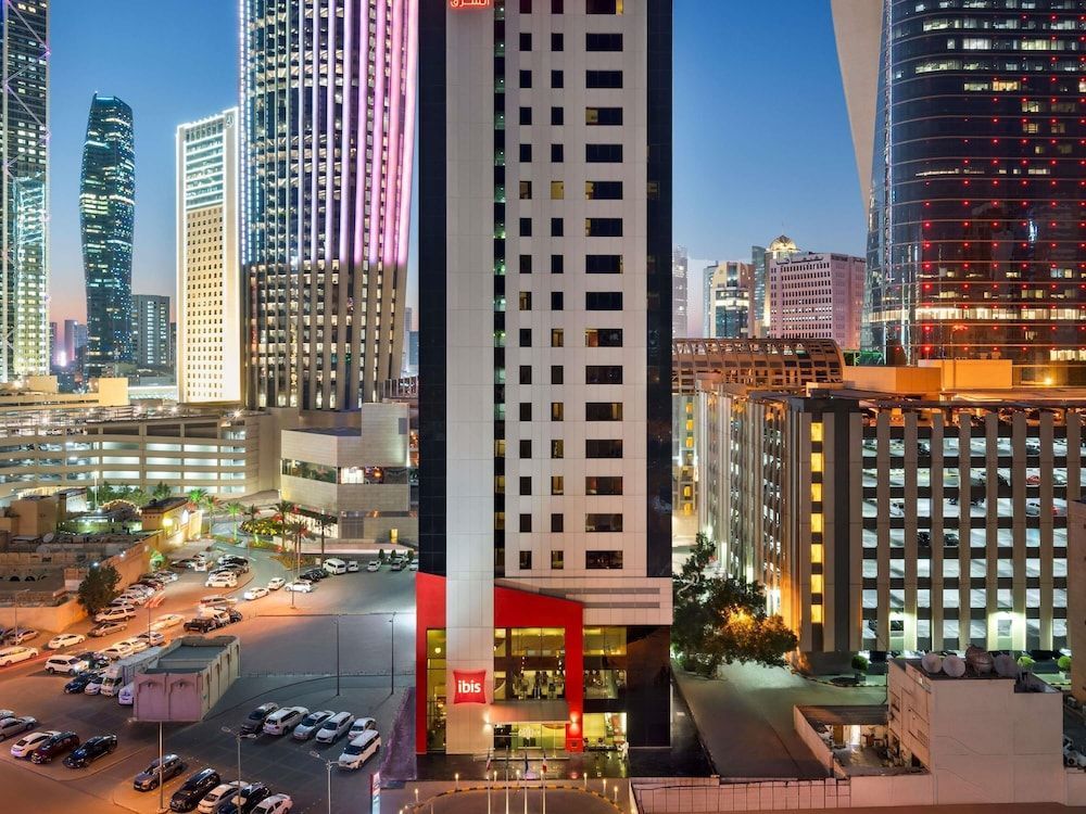 ibis Sharq 1