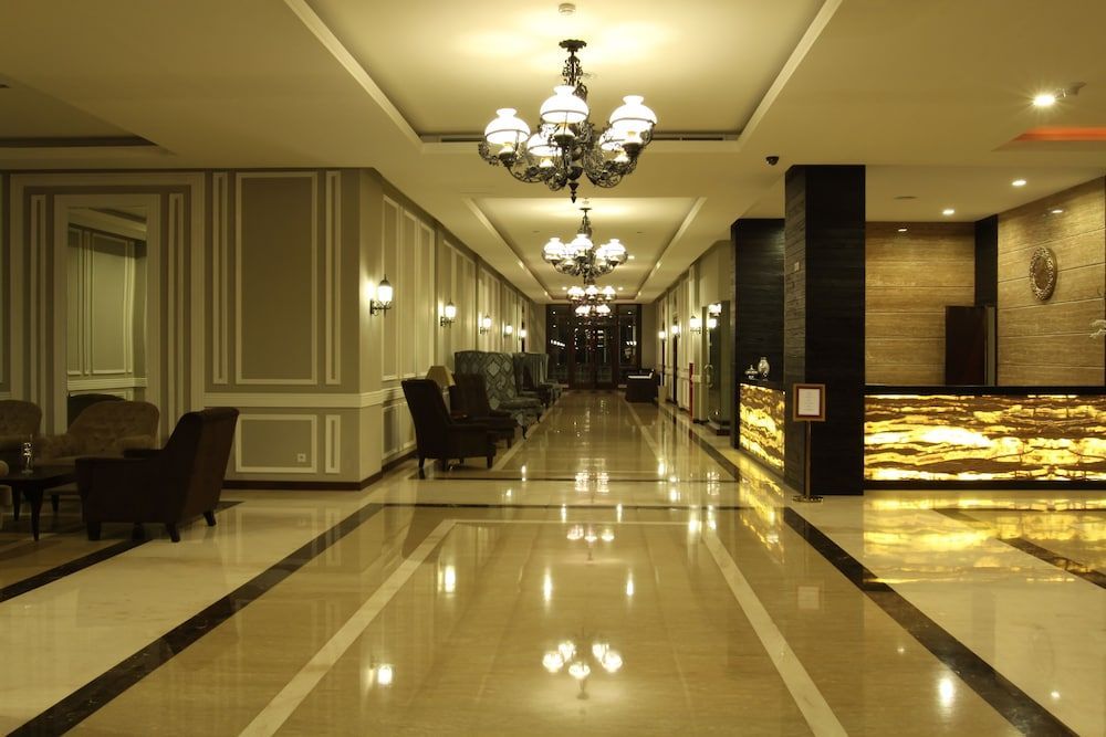 Royal Hotel Bogor 2