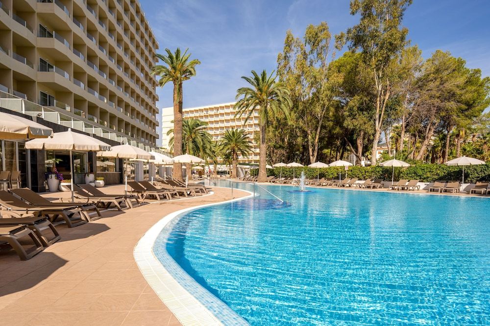 SOL by Meliá Palmanova Mallorca 1
