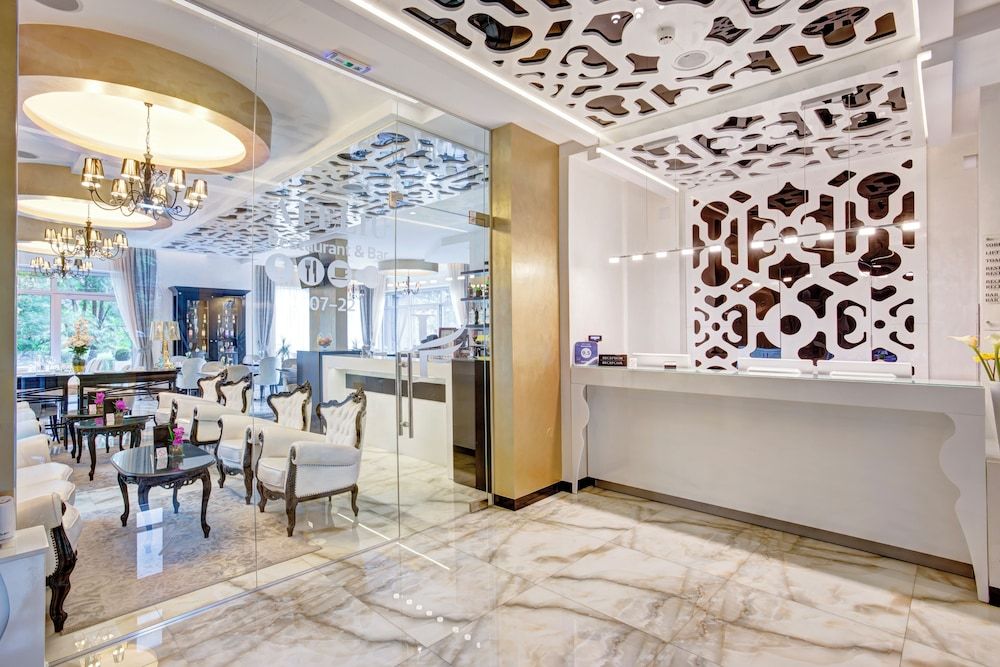 Hotel Heritage 2