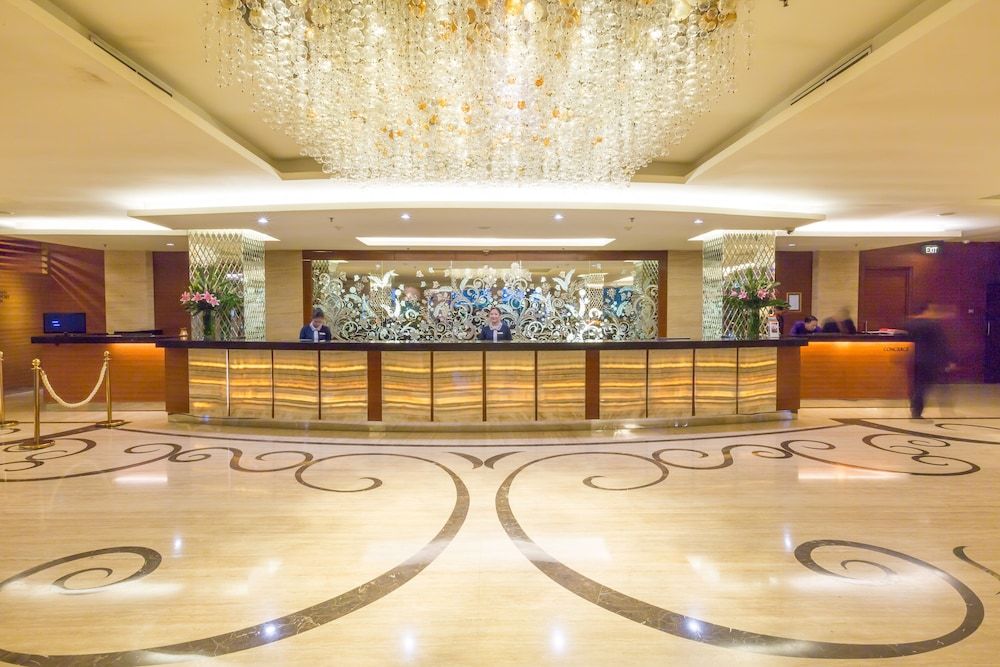 Wyndham Surabaya 2