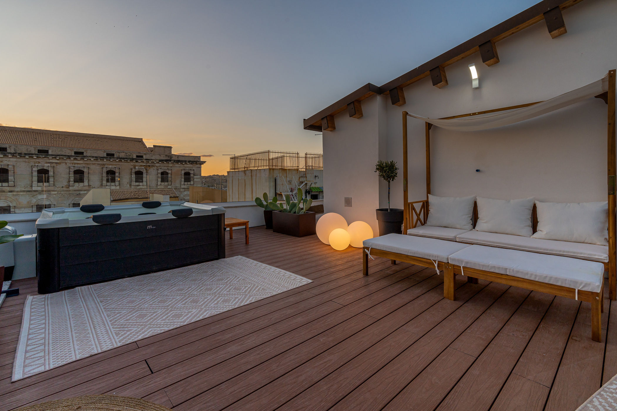 Hotiday Apartments Siracusa 2