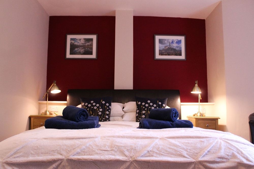 Acomb Lodge 1