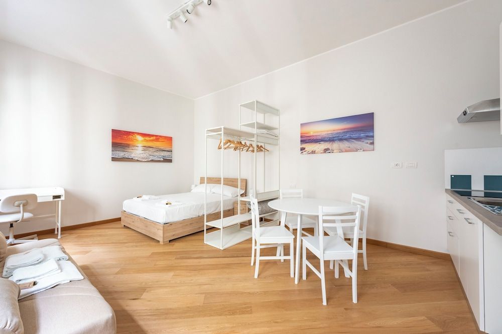 Cozy flat in historical centre of Genova 1