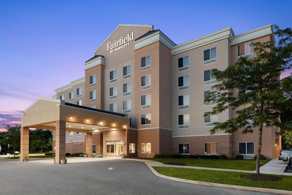 Fairfield Inn & Suites Bedford 1