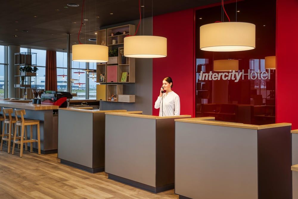 IntercityHotel Amsterdam Schiphol Airport 2