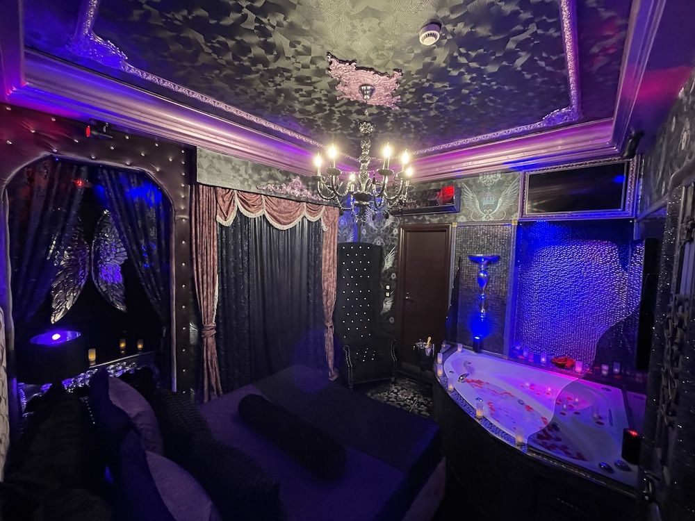 X Hotel Salem 2