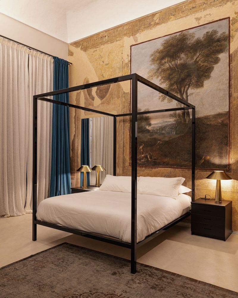 Casa Conoscenti Suites 1