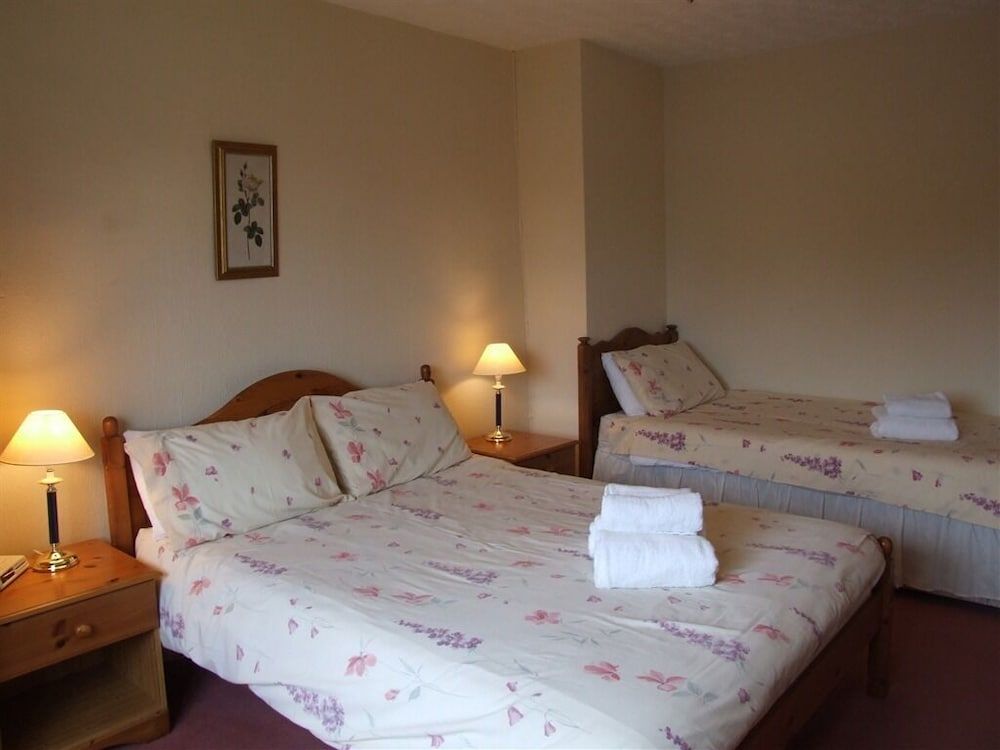 Cefn Uchaf Guesthouse 2