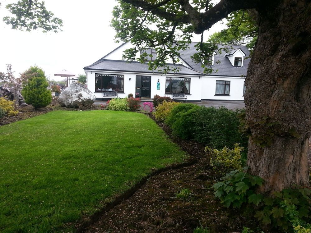 Mountain View Guesthouse 1