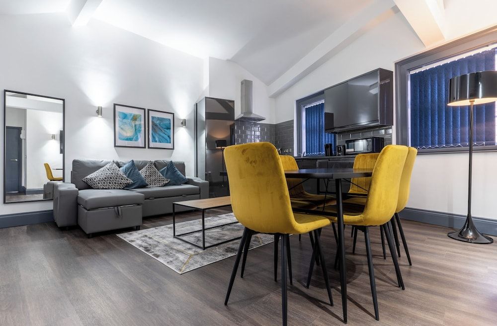 Temple Court by UStay Aparthotels 1