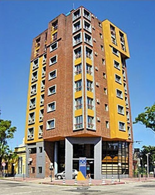 Hotel Tres Cruces 1