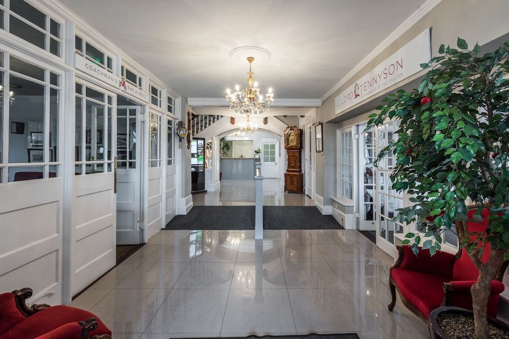 The Falcon Hotel 2