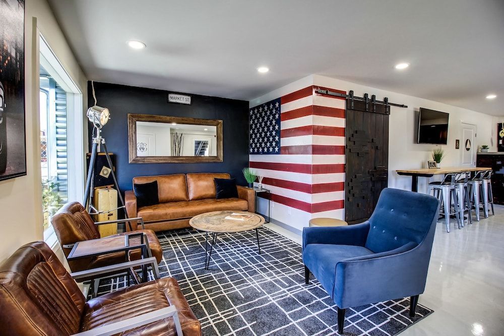 Americana Modern Hotel 2