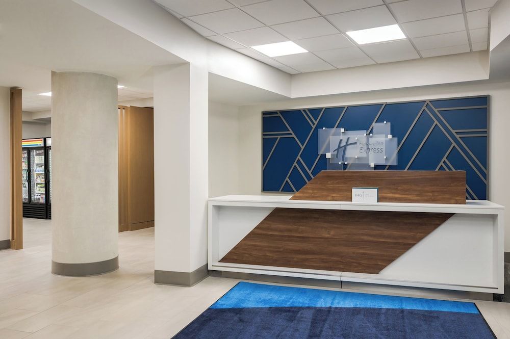 Holiday Inn Express HILTON HEAD ISLAND by IHG 1