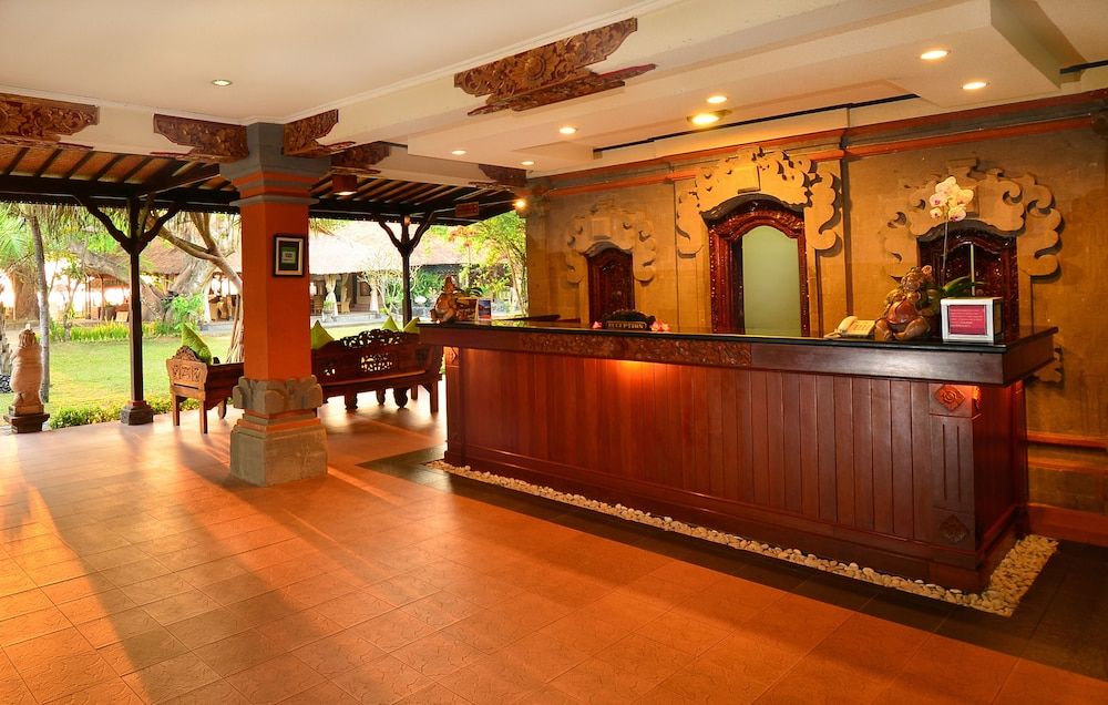 Inna Sindhu Beach Hotel & Resort 2