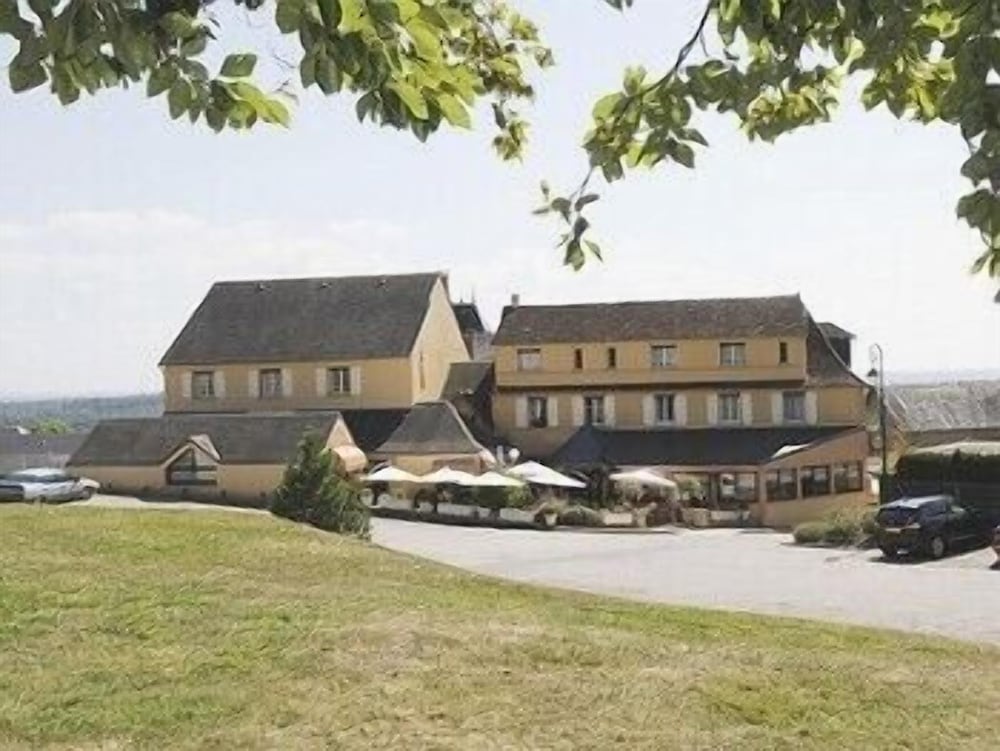 Logis Hôtel de la Tour 1