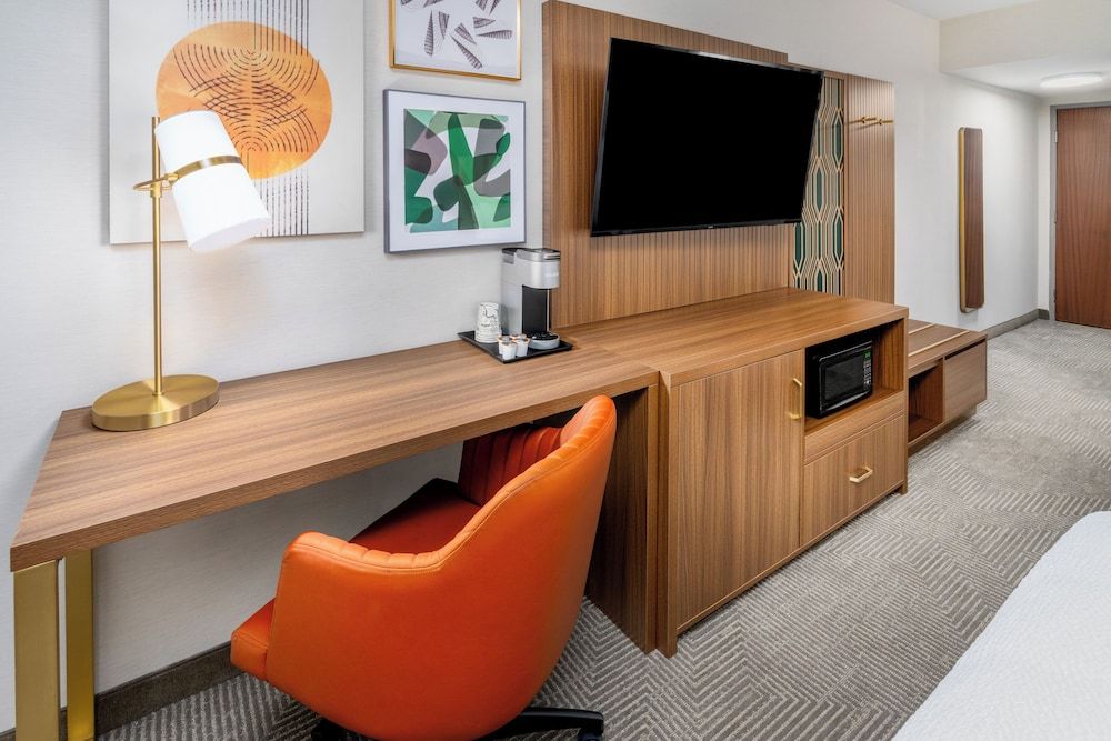 Holiday Inn Frisco By IHG 1