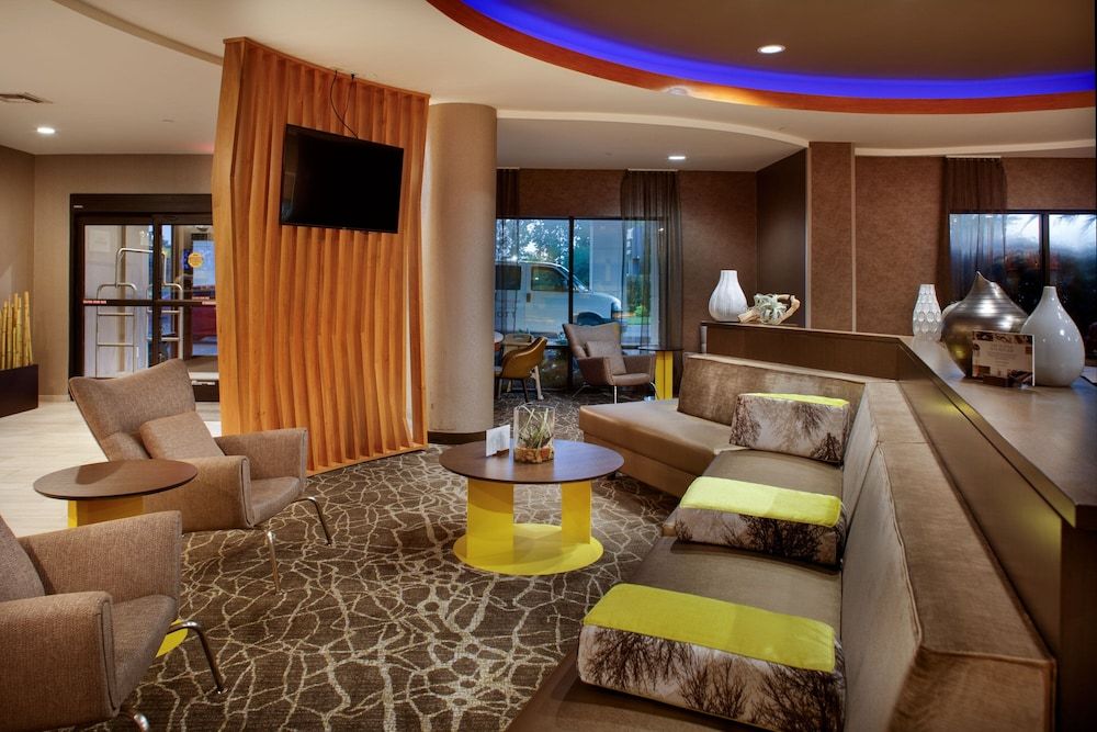 SpringHill Suites Savannah Airport 2