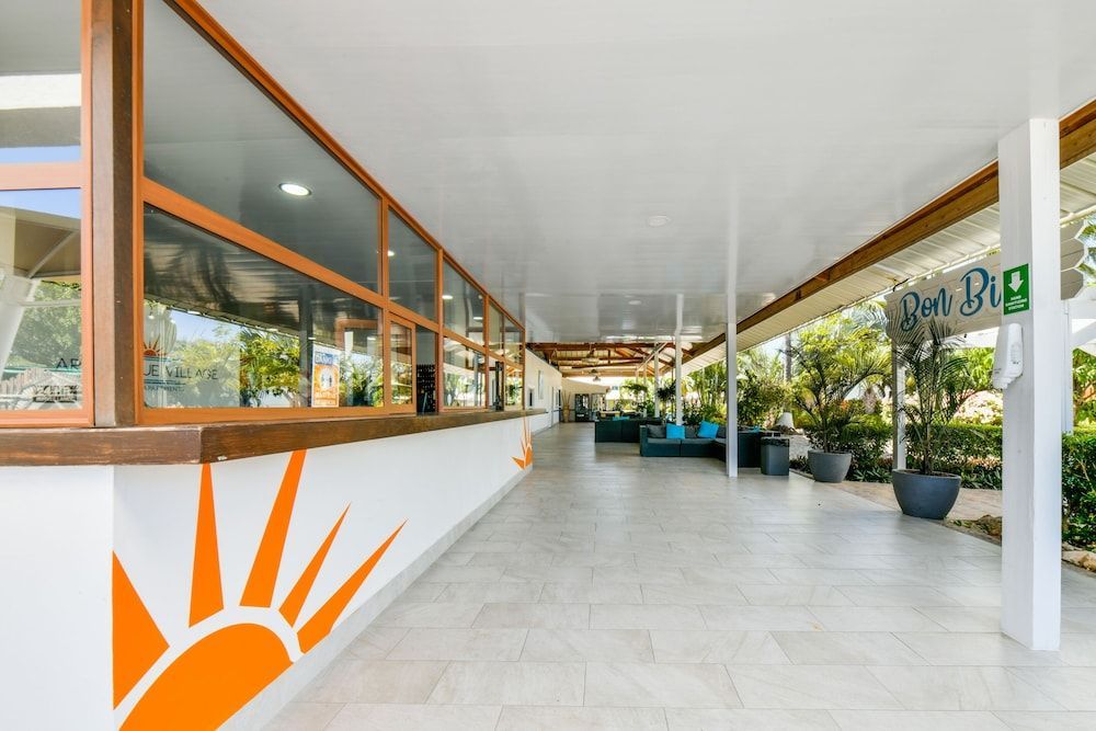 Aruba Blue Village Hotel and Apartments 2