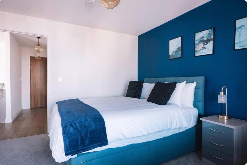 City Centre Appt-sleeps 5-free Parking & Free Wifi 2