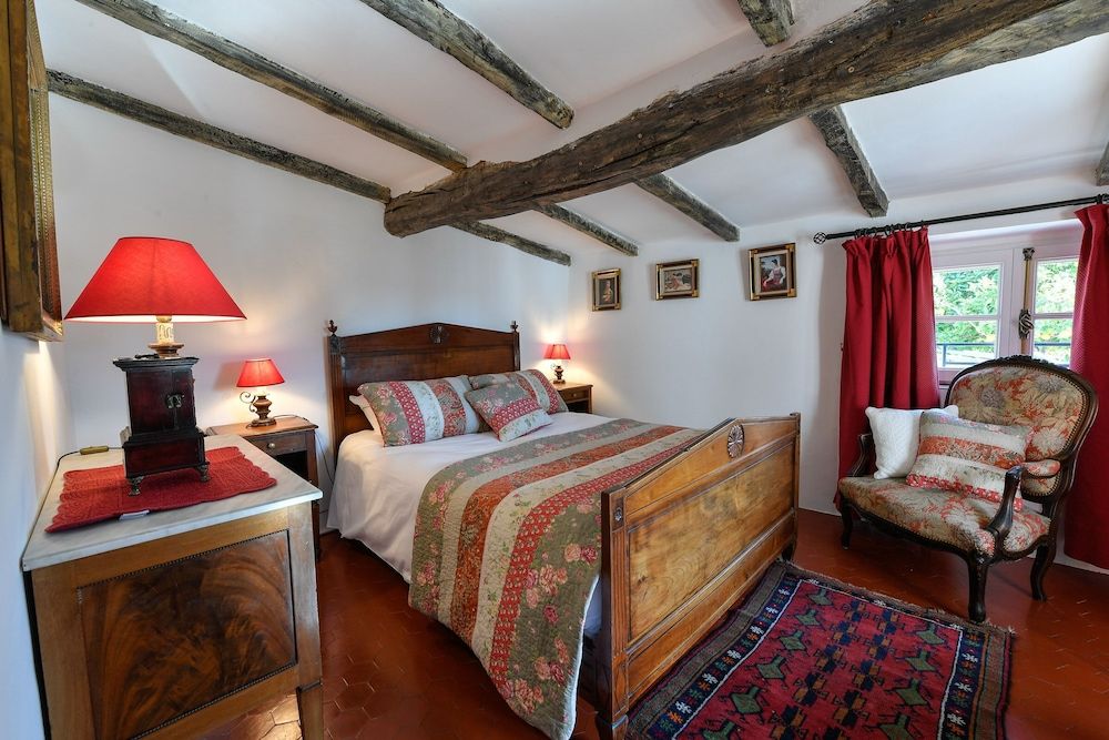 Le Hameau 1