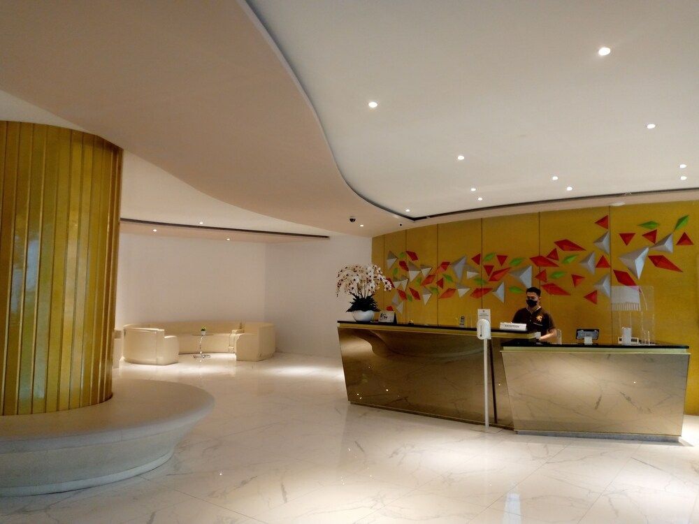 Golden Palace Hotel Ambon 2