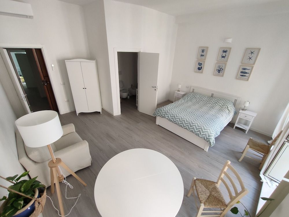 Casa Marina Guesthouse Cagliari 1