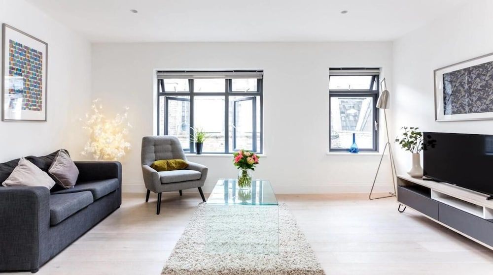 Oxford Circus Apartments by Calton Living 1
