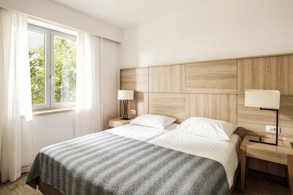 Zaton Holiday Resort Apartments 1