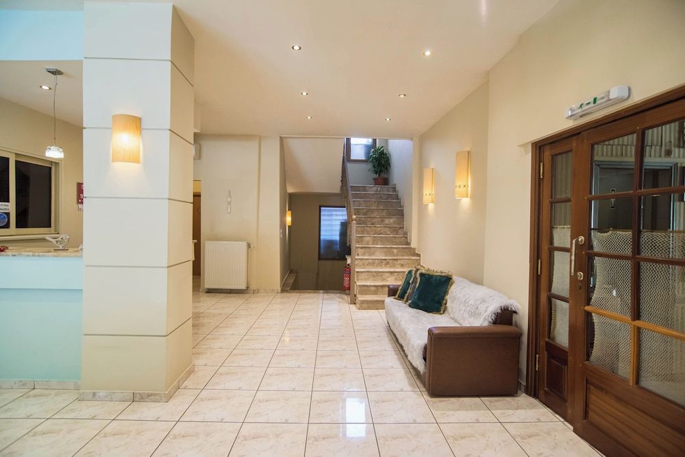 THOLOS HOTEL 2