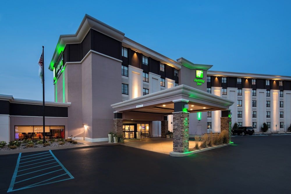 Holiday Inn MILWAUKEE RIVERFRONT by IHG 1