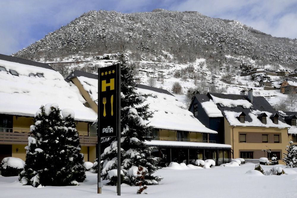 Hotel & Restaurante Peña 1