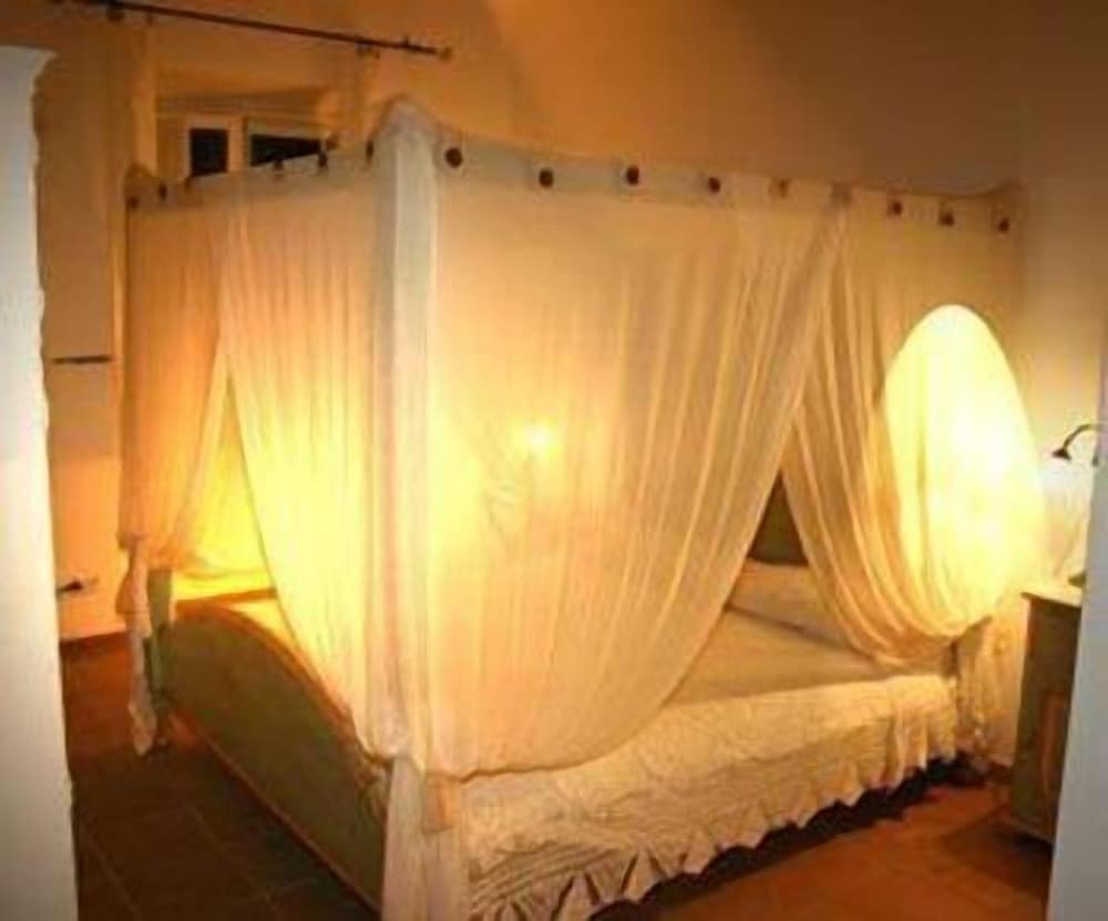 Aenea's B&B 1