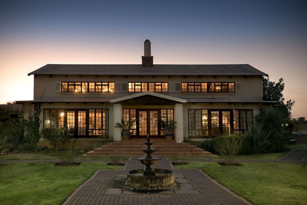 The Highlander Hotel Dullstroom 1