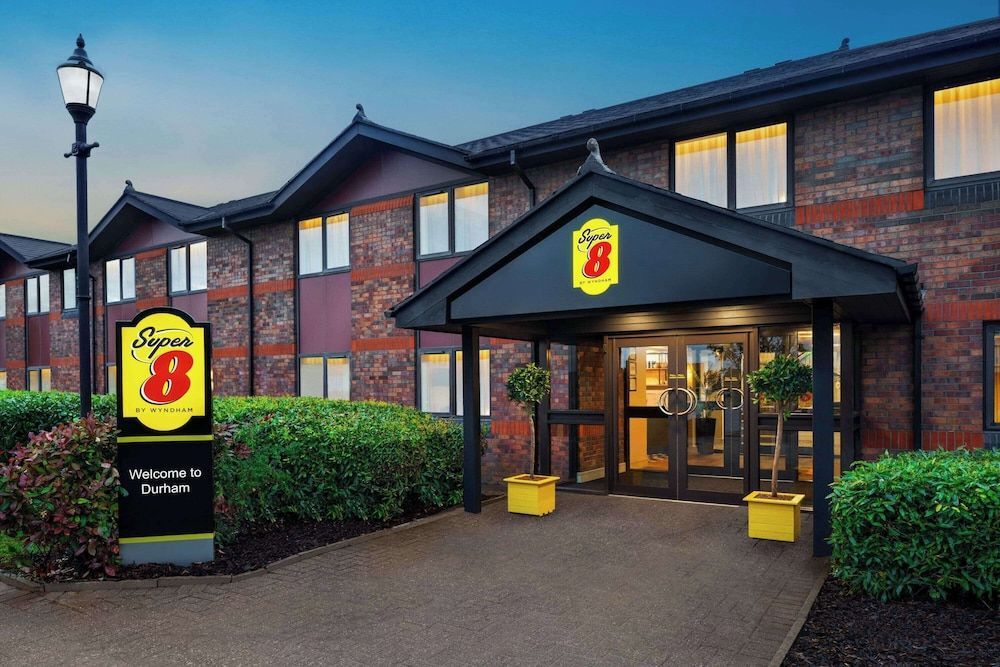 Super 8 by Wyndham Durham 1