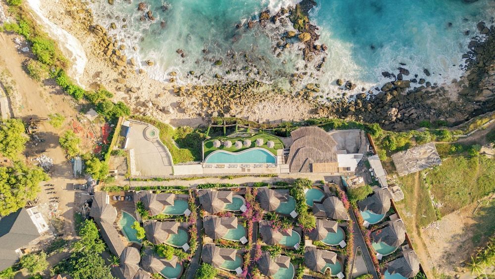 Ora Resort Avia Blue Lagoon 1
