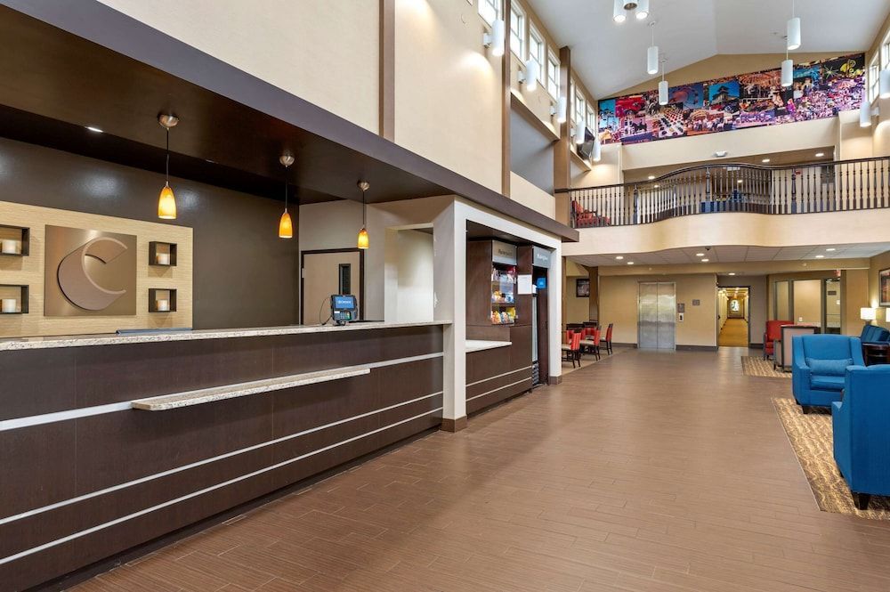 Comfort Suites Columbus Expo Center 2