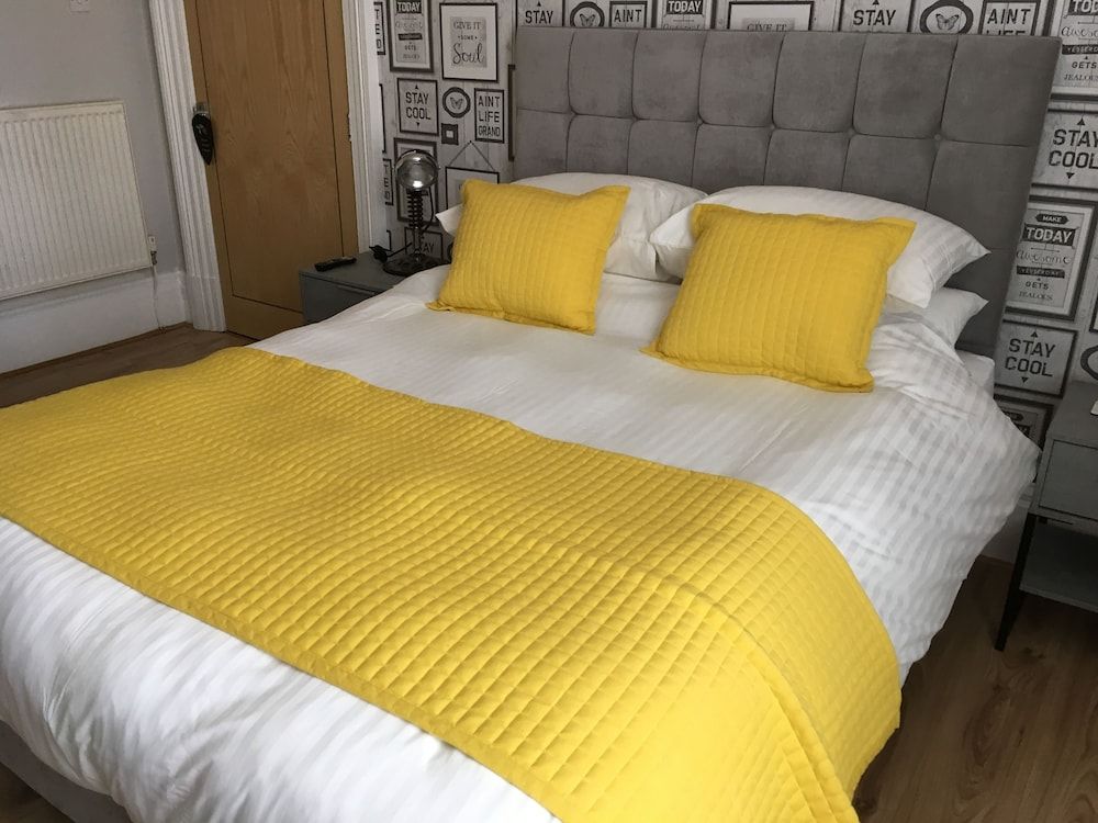 Cartref Guest House 1