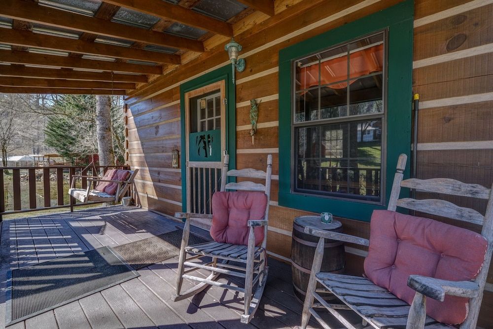 Cobb Creek Cabins 2