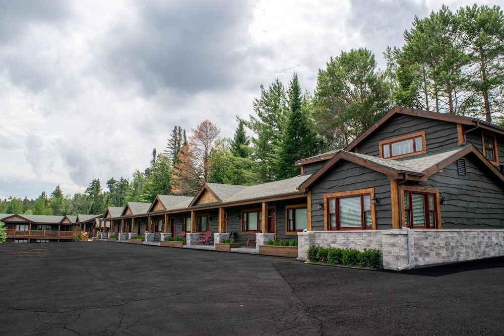 Lake Placid Inn: Residences 1
